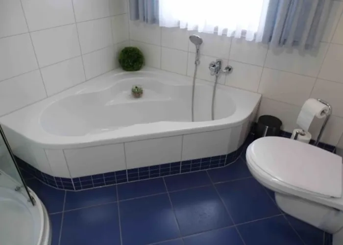 Baerenfalle * Neuhardenberg