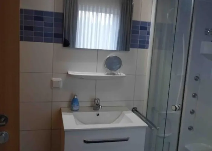 Baerenfalle Сasa de vacaciones Neuhardenberg